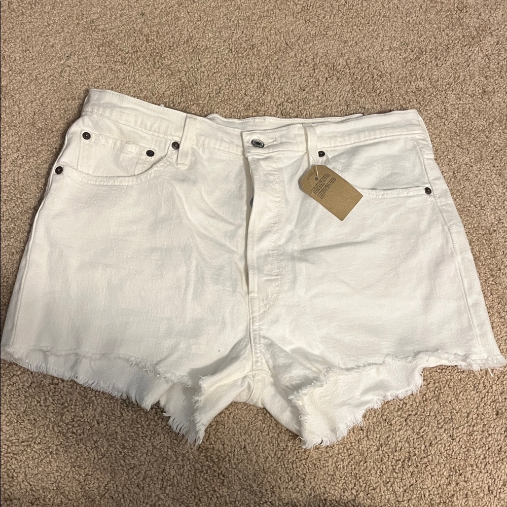 Levi's NWT White 501 Denim Shorts 33